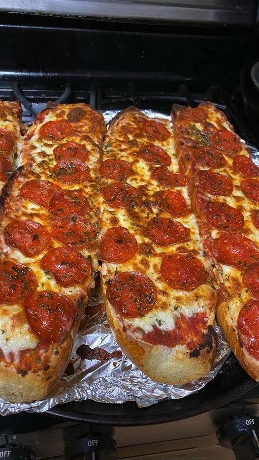 Pepperoni & Cheese Pull Apart Bread