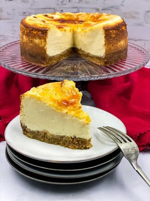 Vegan Crème Brûlée Cheesecake