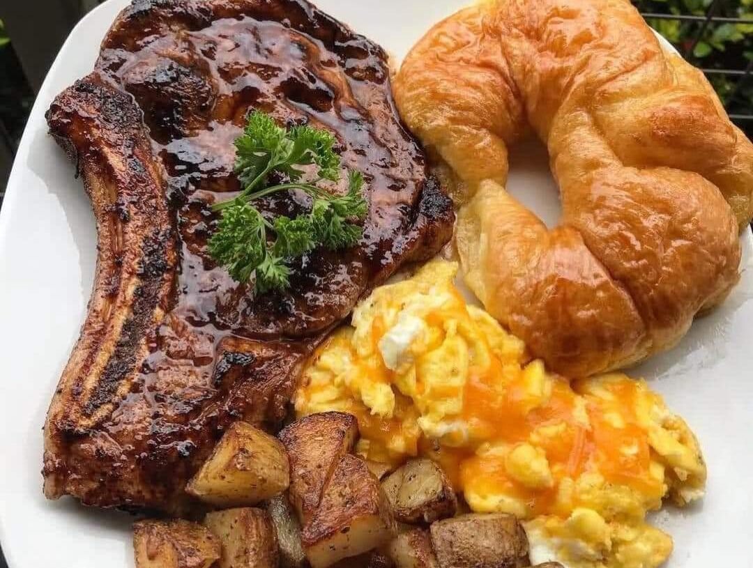 Breakfast plate: Steak, Croissants and Eggs with Cheese 🧀 🍳🥩
