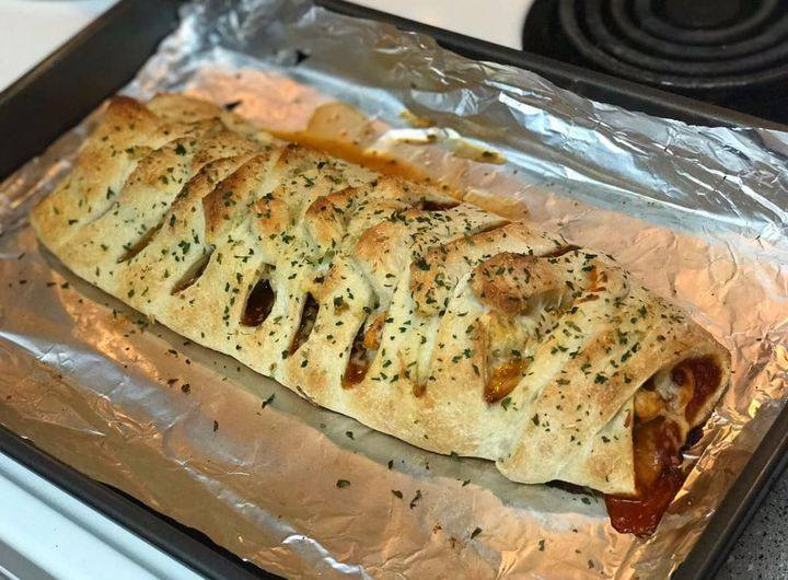 barbecue chicken pizza braid