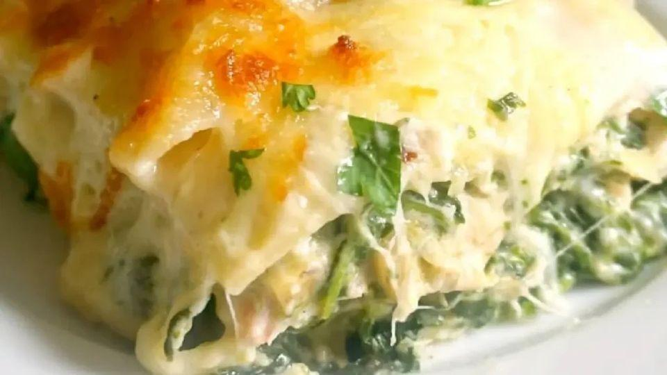 CHICKEN ALFREDO LASAGNA