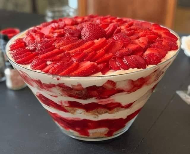 Keto Strawberry Cheesecake!