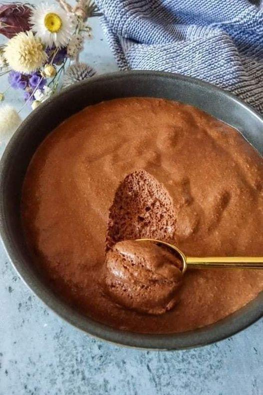 Keto Chocolate Mousse in 2 Minutes