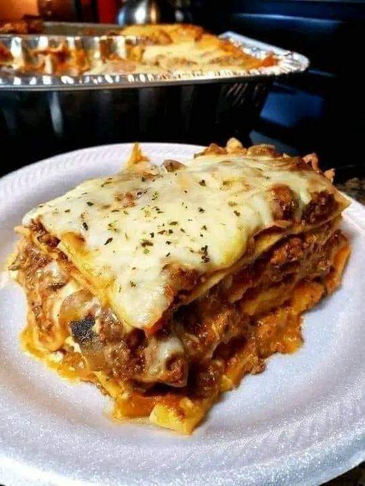 Homemade Lasagna 😋😍